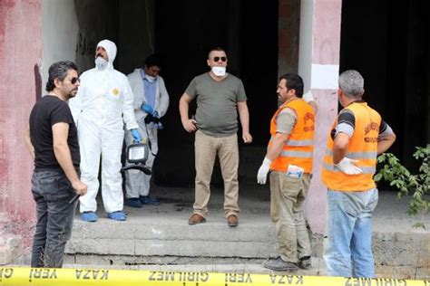 S­a­m­s­u­n­­d­a­ ­m­e­t­r­u­k­ ­b­i­r­ ­b­i­n­a­d­a­ ­ç­ü­r­ü­m­ü­ş­ ­c­e­s­e­t­ ­b­u­l­u­n­d­u­